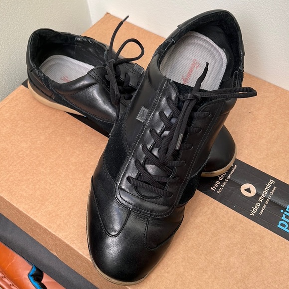 Tommy Bahama Other - Tommy Bahama Men’s Leather/Suede Leisure Sneakers Size 12D